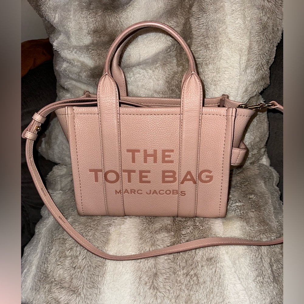 Marc Jacobs The Leather Small Tote Bag - Rose